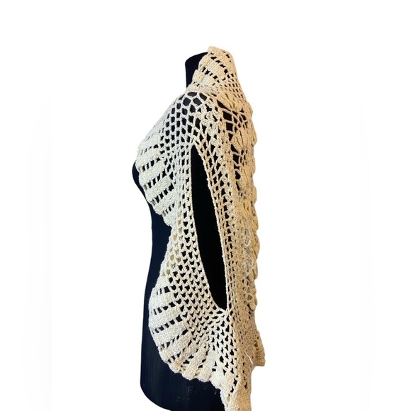 Light Yellow Crochet Knit Sweater Shrug - Picture 3 of 5